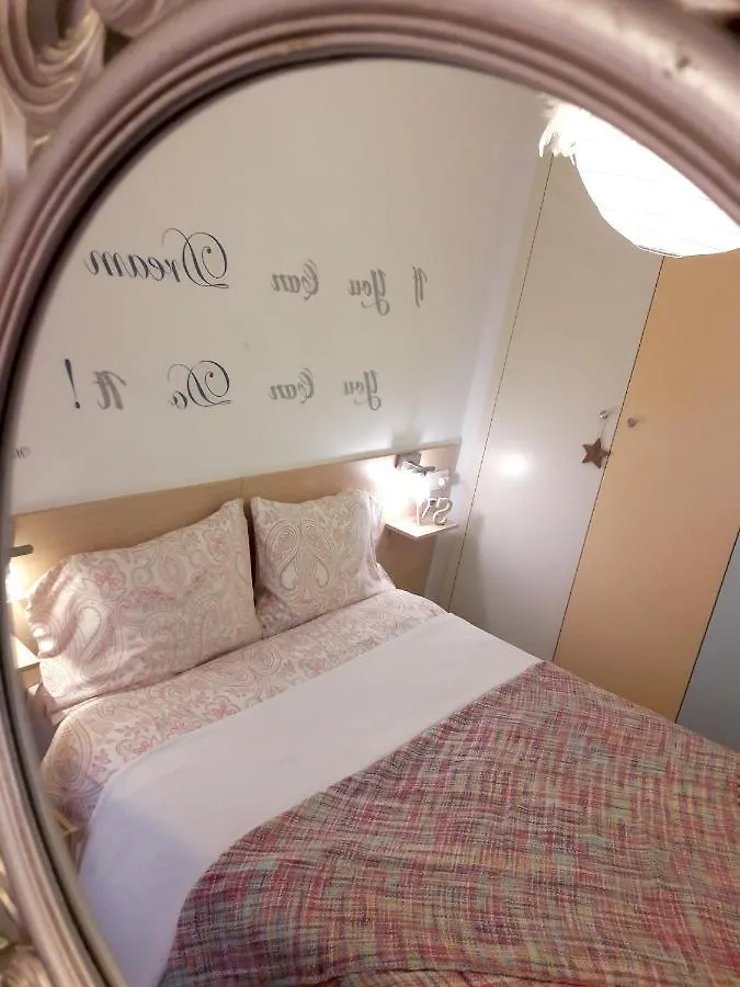 Cozy Apartment With Sea View - Malaga - 40 Sqm 0*,  Spain