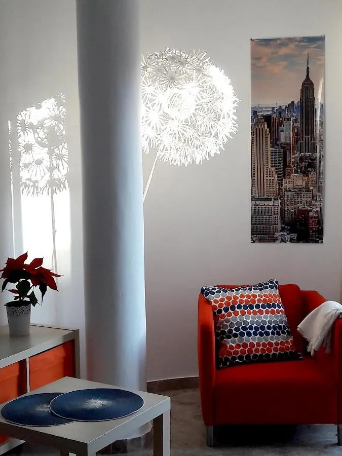 Cozy Apartment With Sea View - Malaga - 40 Sqm Spain