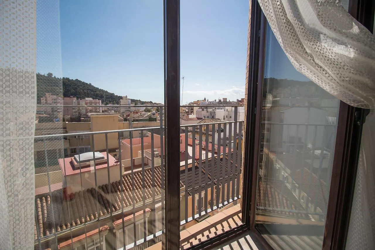 Cozy Apartment With Sea View - Malaga - 40 Sqm